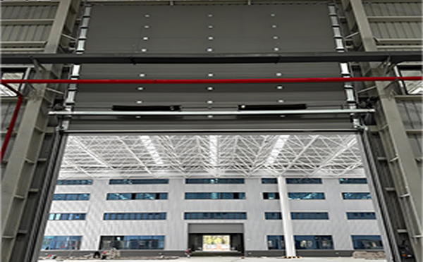 留坝工业提升门