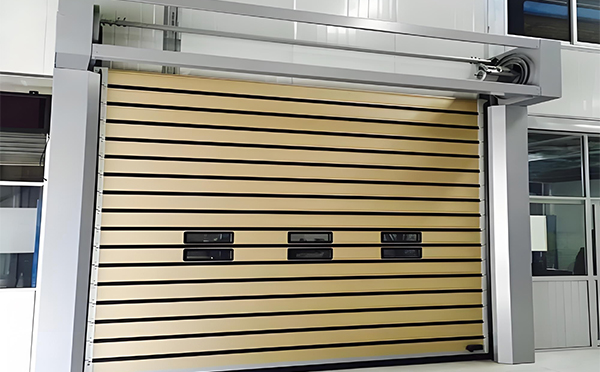 留坝硬质快速门