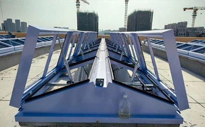 留坝排烟窗的设置要求