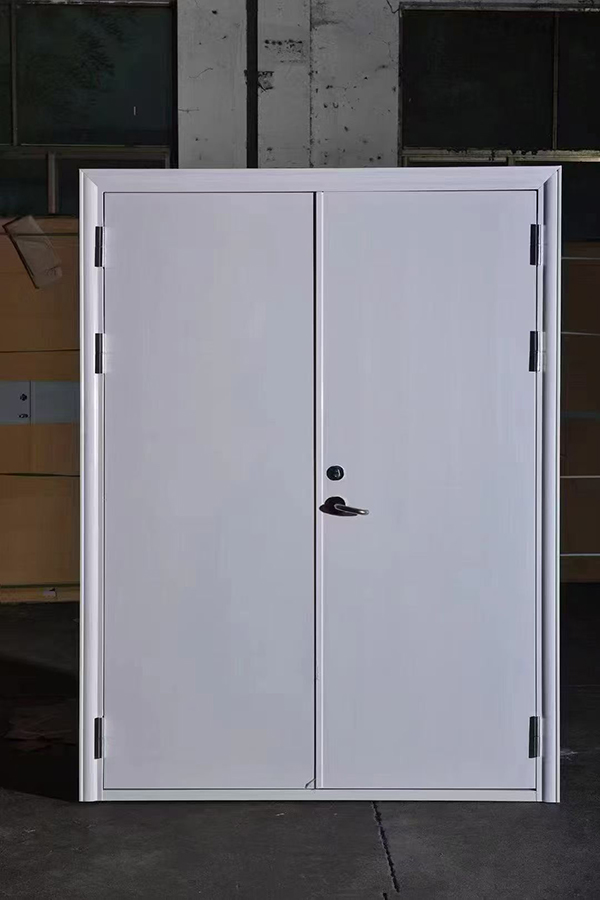 酒店项目完成公共区域留坝防火门布设